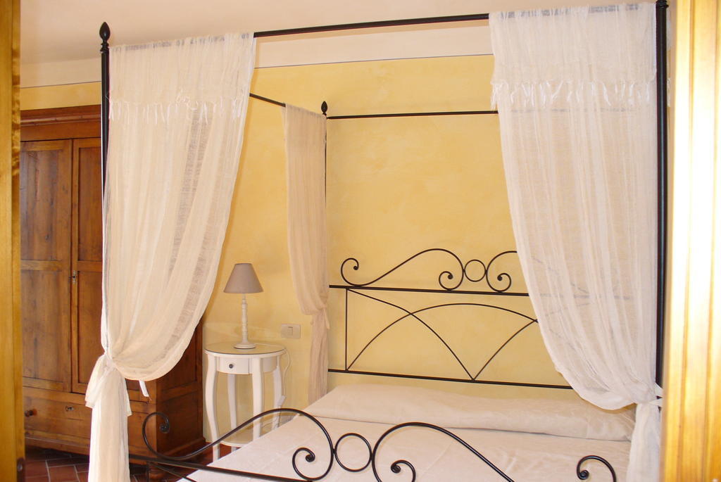 Poggio Della Quercia Villa Manciano Bilik gambar